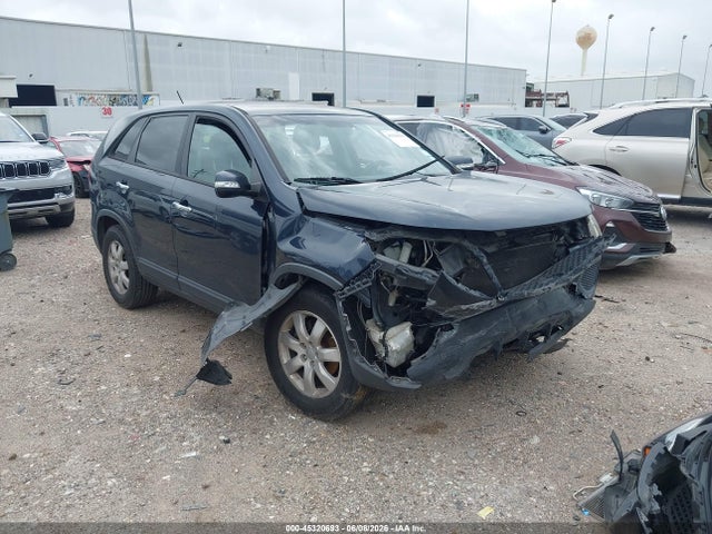 2012 KIA SORENTO LX