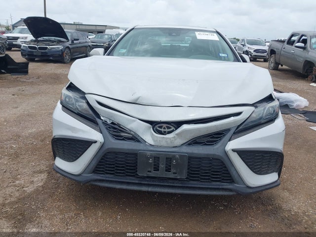 2022 TOYOTA CAMRY SE 6