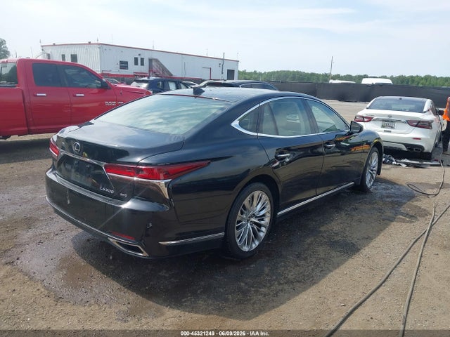 صورة 4 لـ 2019 Lexus LS 500