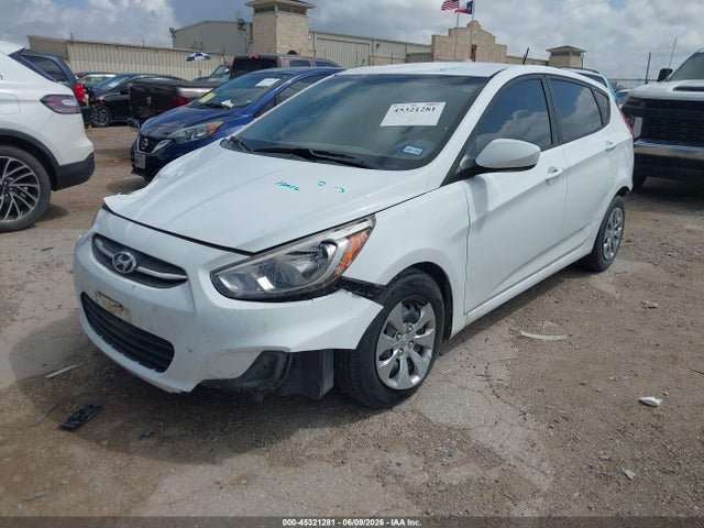 2017 Hyundai ACCENT SE — фото 2