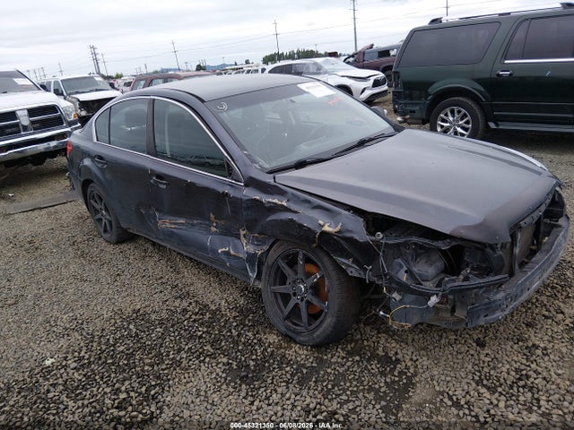 2010 SUBARU LEGACY 2.5I