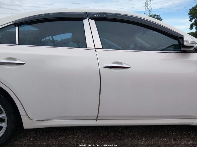 2012 Nissan MAXIMA 3.5 SV thumbnail 13