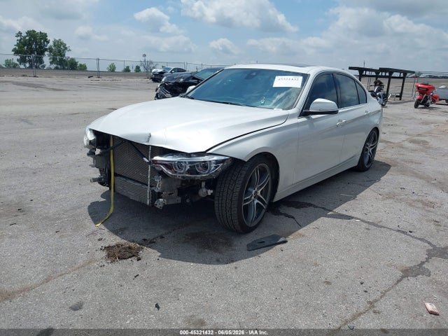 2016 BMW 328I XDRIVE 照片 2