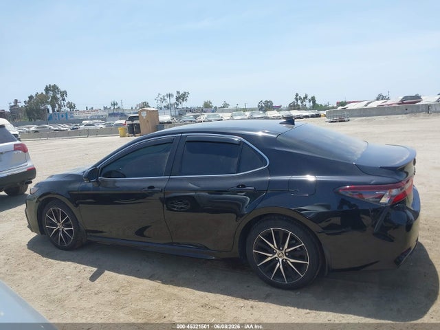 صورة مصغرة 13 لـ 2022 Toyota CAMRY SE