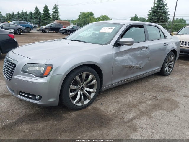 2014 Chrysler 300 300S 照片 2