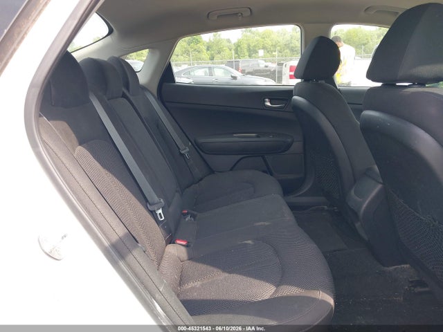 2019 KIA OPTIMA LX — фото 8