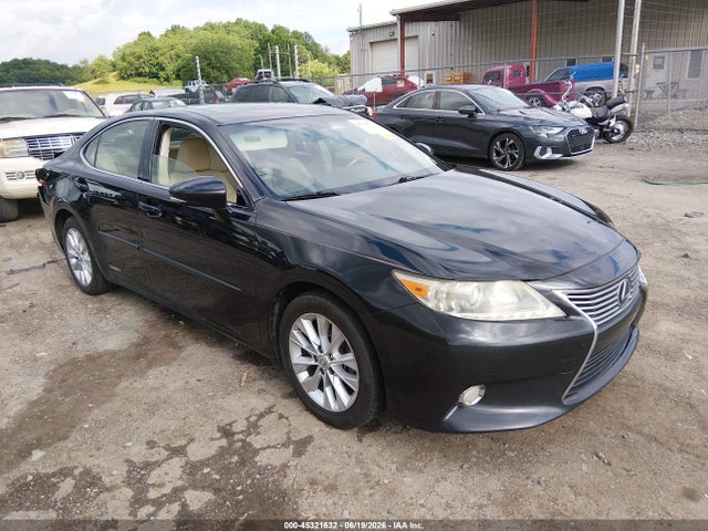 2013 LEXUS ES 