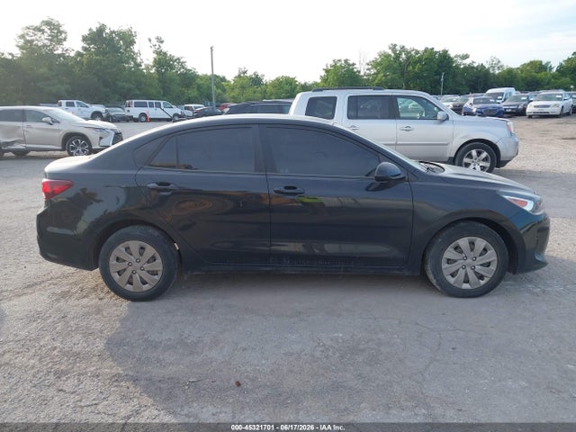 صورة مصغرة 14 لـ 2019 KIA RIO S