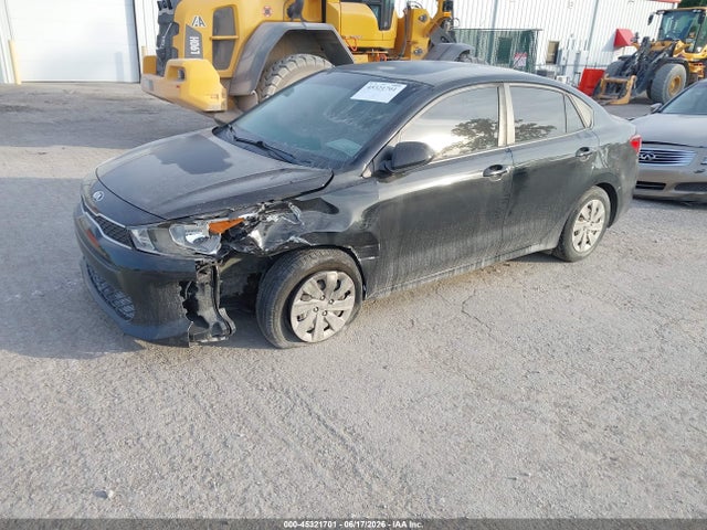 2019 KIA RIO S 照片 2