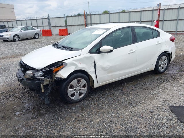 2017 KIA FORTE LX — фото 2