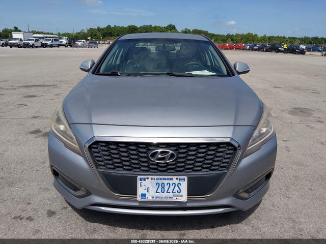 2016 Hyundai SONATA HYBRID SE — фото 6