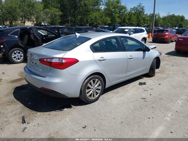 صورة 4 لـ 2016 KIA FORTE LX