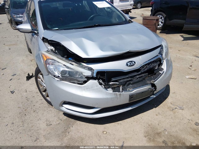 صورة 6 لـ 2016 KIA FORTE LX