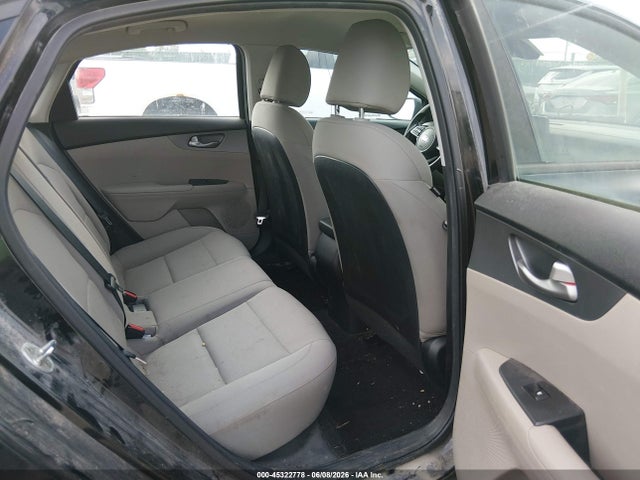 صورة 8 لـ 2019 KIA FORTE LXS
