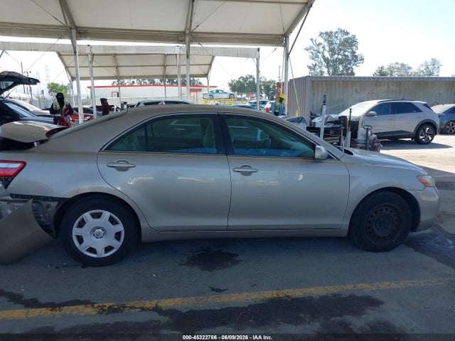 صورة مصغرة 13 لـ 2008 Toyota CAMRY LE