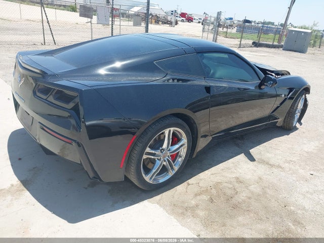 صورة 4 لـ 2016 Chevrolet CORVETTE STINGRAY
