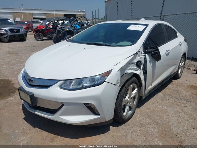 2018 Chevrolet VOLT LT — фото 2