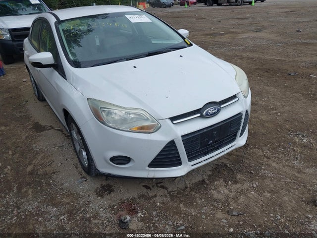 2014 FORD FOCUS SE 照片 6