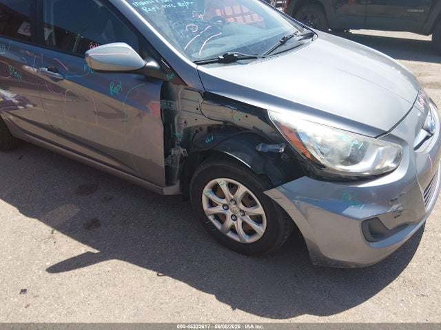 2014 Hyundai ACCENT GS 照片 6