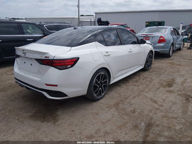 2024 Nissan SENTRA SR XTRONIC CVT photo 4