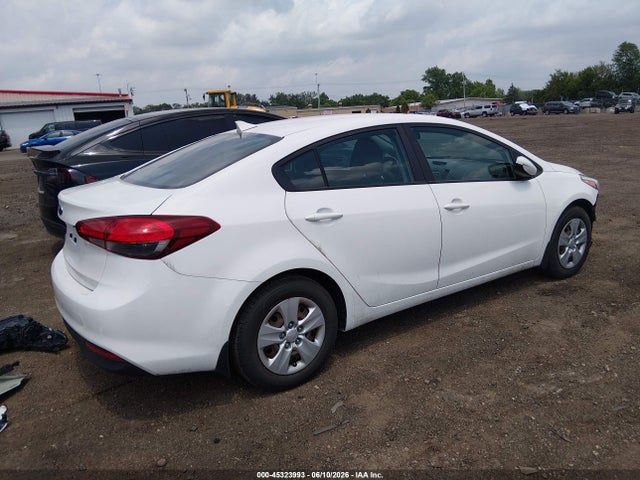 2017 KIA FORTE LX 照片 4