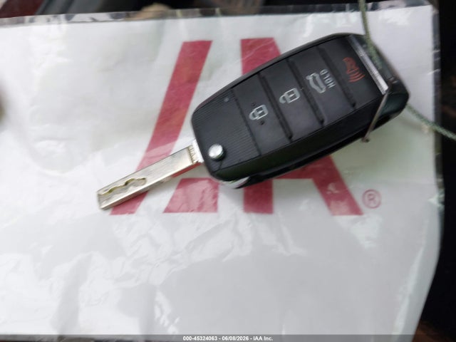 2019 KIA OPTIMA LX thumbnail 11