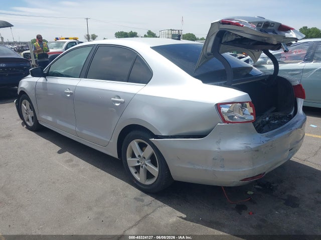 2014 Volkswagen JETTA 2.0L TDI — фото 3