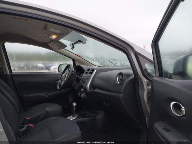 2014 Nissan VERSA NOTE SV — фото 5
