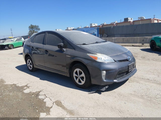 2015 TOYOTA PRIUS TWO