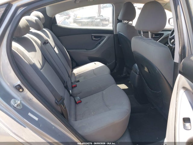 2016 Hyundai ELANTRA SE — фото 8