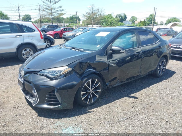 2018 Toyota COROLLA SE — фото 2