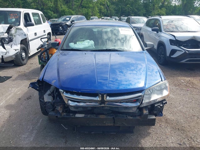 2013 Dodge AVENGER SE — миниатюра 13