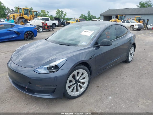 صورة 2 لـ 2022 Tesla MODEL 3 REAR-WHEEL DRIVE