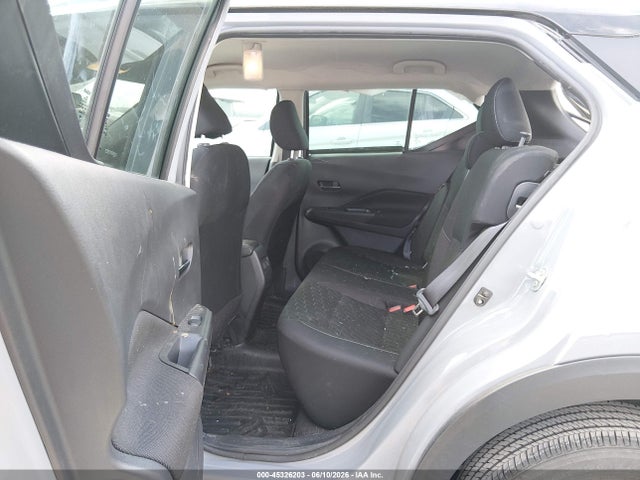 2023 NISSAN KICKS SV XTRONIC CVT 8