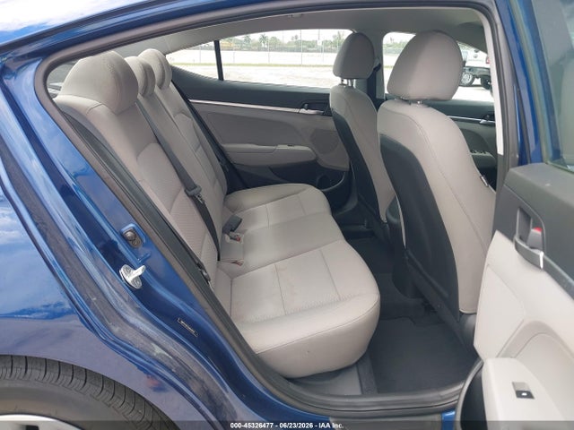 صورة 8 لـ 2020 Hyundai ELANTRA SE