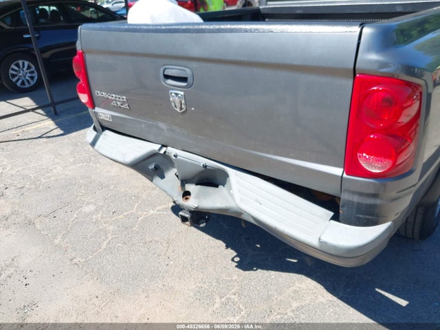 2007 Dodge DAKOTA ST photo 6