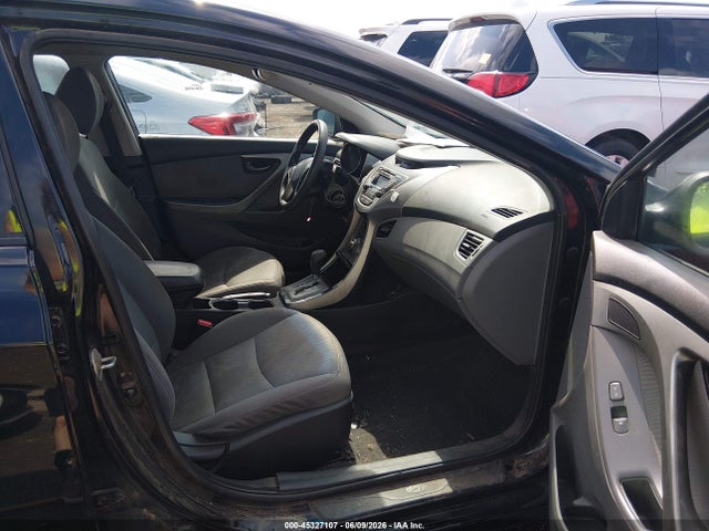 صورة 5 لـ 2013 Hyundai ELANTRA GLS