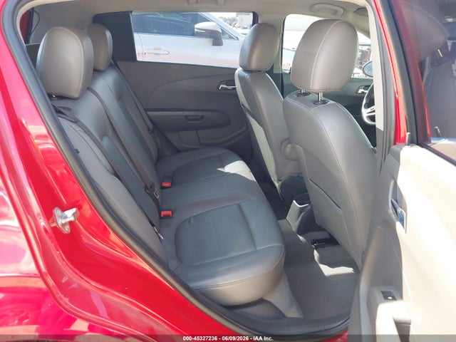 2015 Chevrolet SONIC LTZ AUTO 照片 8