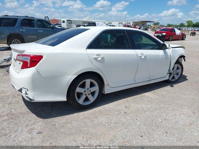 2013 Toyota CAMRY SE — миниатюра 4
