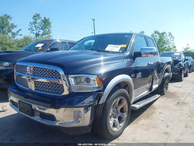 صورة 2 لـ 2015 RAM 1500 LARAMIE