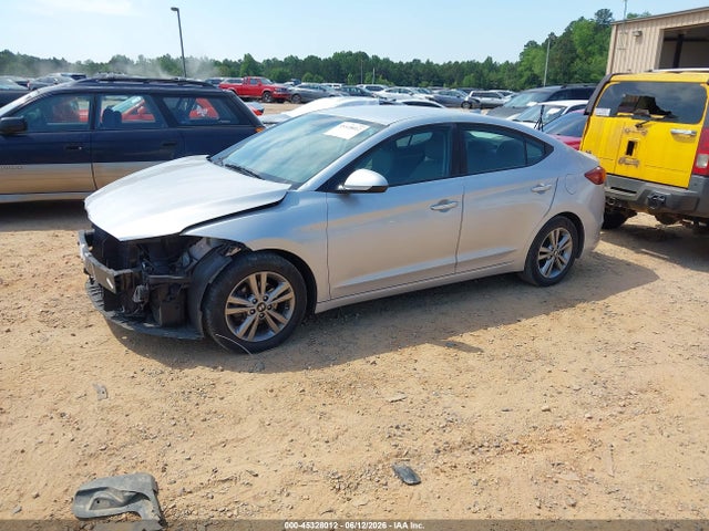 2017 Hyundai ELANTRA SE — фото 2