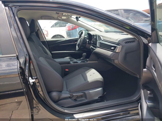 صورة 5 لـ 2026 Toyota CAMRY LE