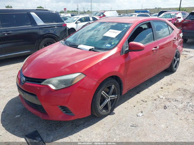 2016 Toyota COROLLA LE photo 2