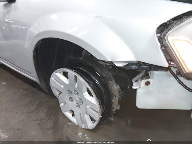 2012 Dodge AVENGER SE — миниатюра 19
