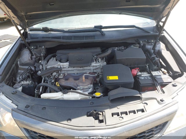 صورة 10 لـ 2013 Toyota CAMRY SE