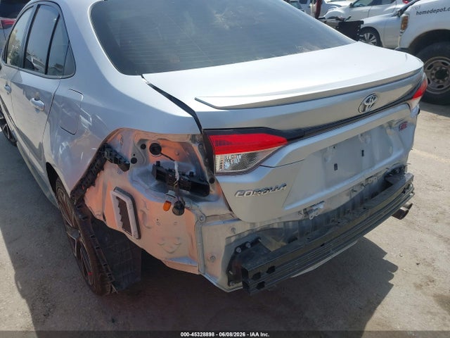 2020 Toyota COROLLA SE photo 6