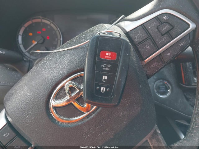 2023 TOYOTA HIGHLANDER XLE 11