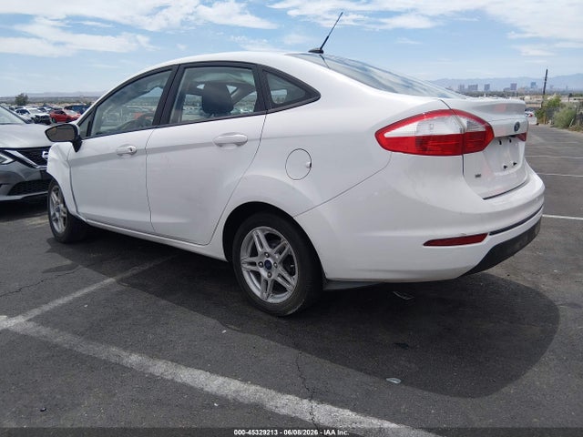 2018 FORD FIESTA SE — фото 3