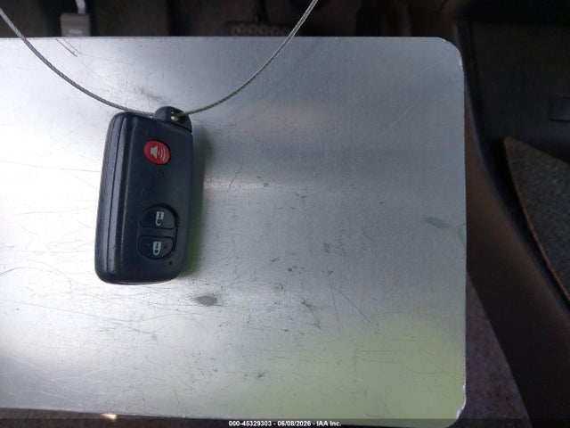 2014 Toyota PRIUS THREE 缩略图 11