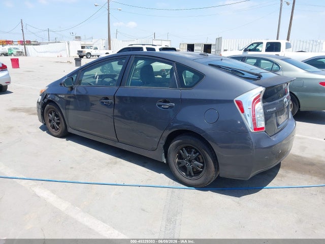 2014 Toyota PRIUS THREE 缩略图 3